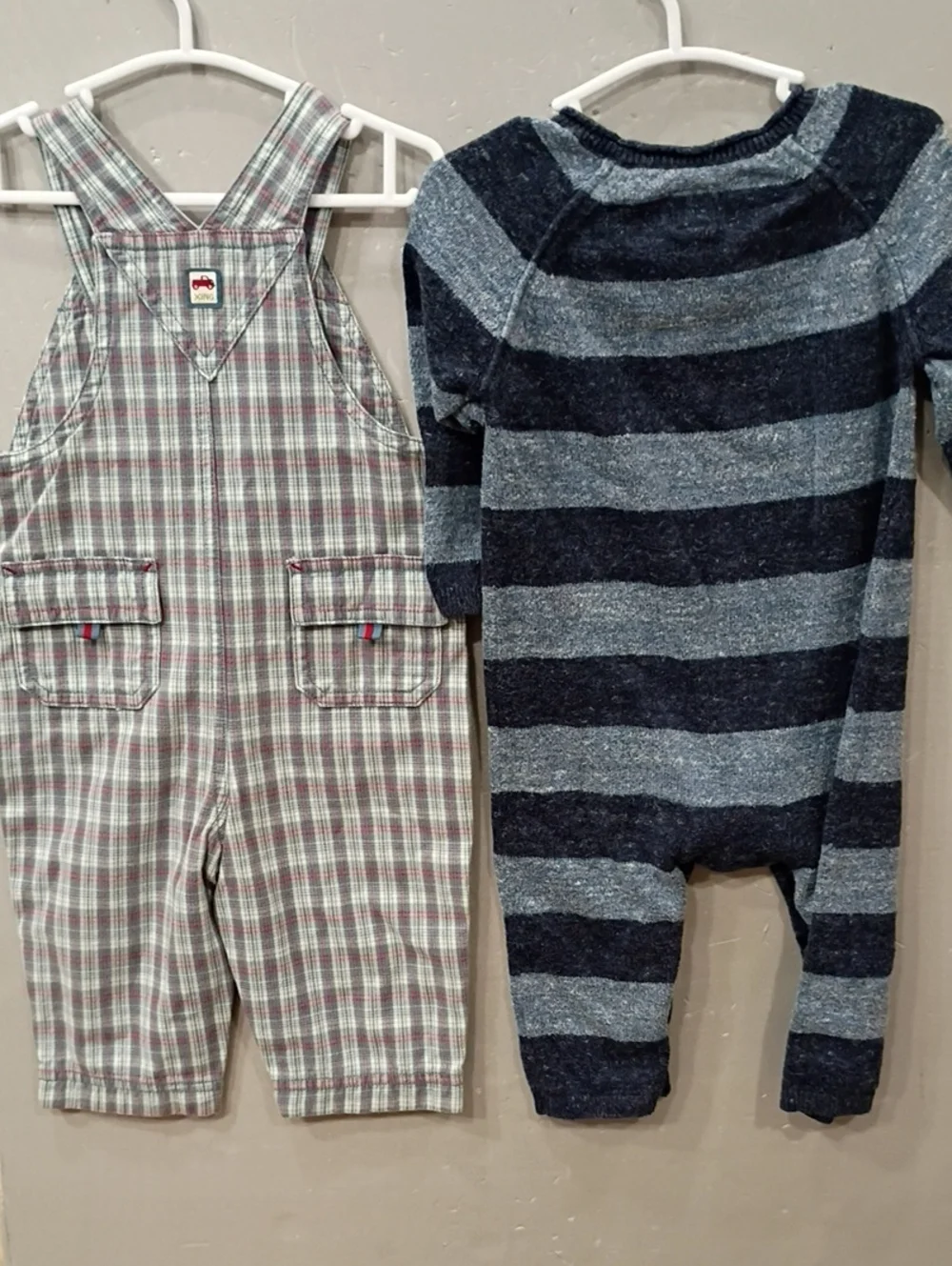 GAP Navy and Gray Striped Knit Romper with Gymboree Plaid Overalls Set 6-12